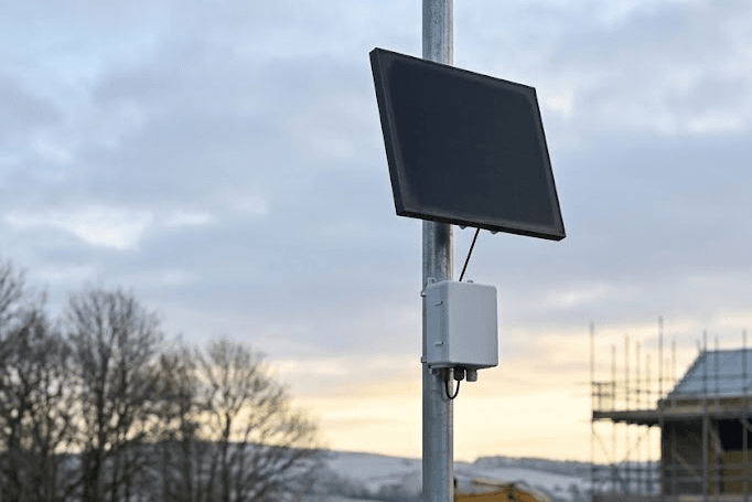 Can a Noise, Dust & Vibration Monitor Really Run on Solar All Year Round in the UK and the Nordics?